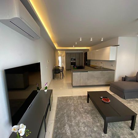 Tigne Sliema Three Bedrooms Apartment Kültér fotó