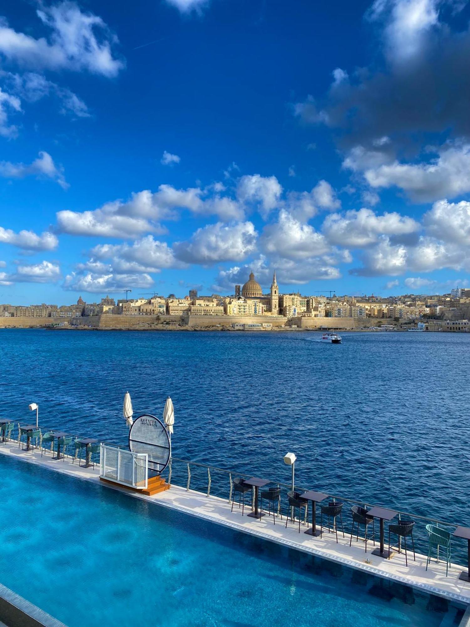 Tigne Sliema Three Bedrooms Apartment Kültér fotó