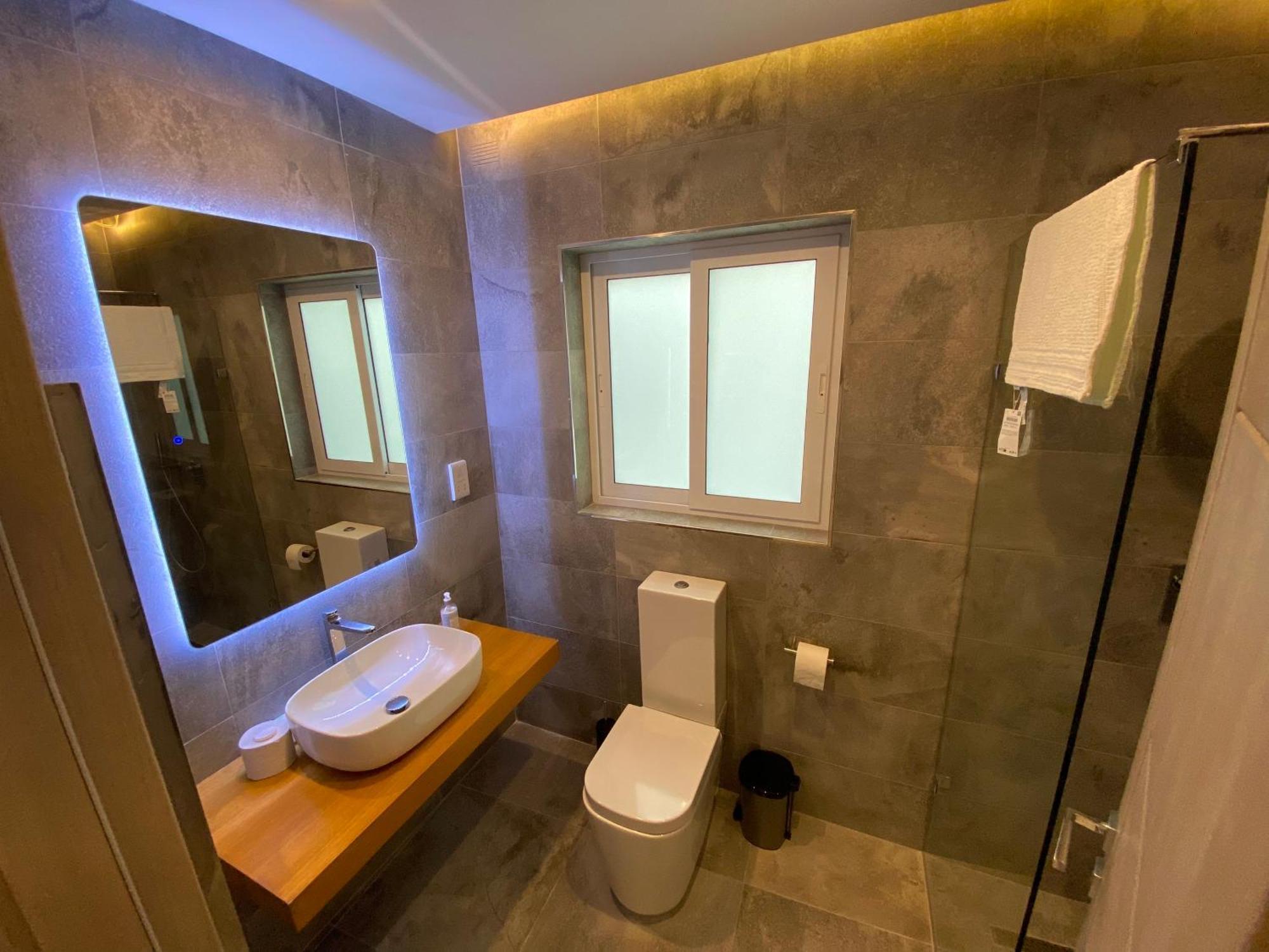 Tigne Sliema Three Bedrooms Apartment Kültér fotó
