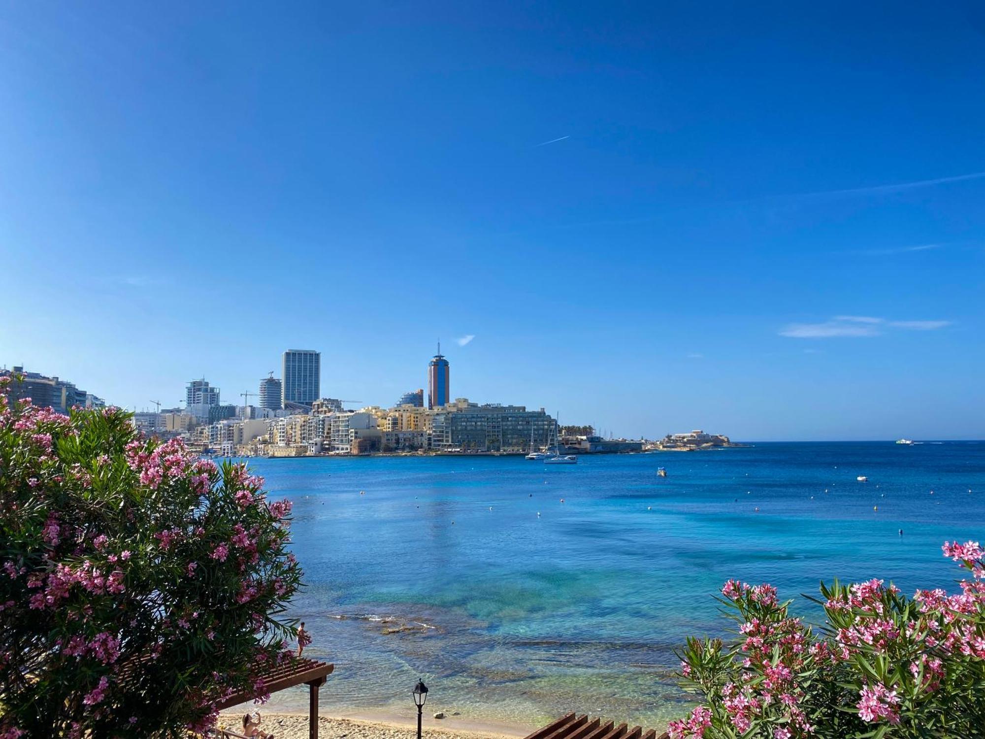 Tigne Sliema Three Bedrooms Apartment Kültér fotó